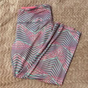 RBX Pink and Gray Cropped Capri Leggings